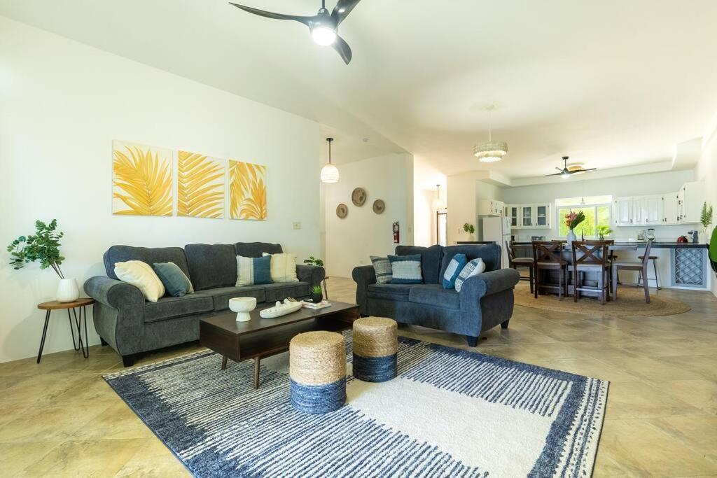 Ivy'S Cove Beach Side Condo - Luxury Villa Whitehouse Exterior foto